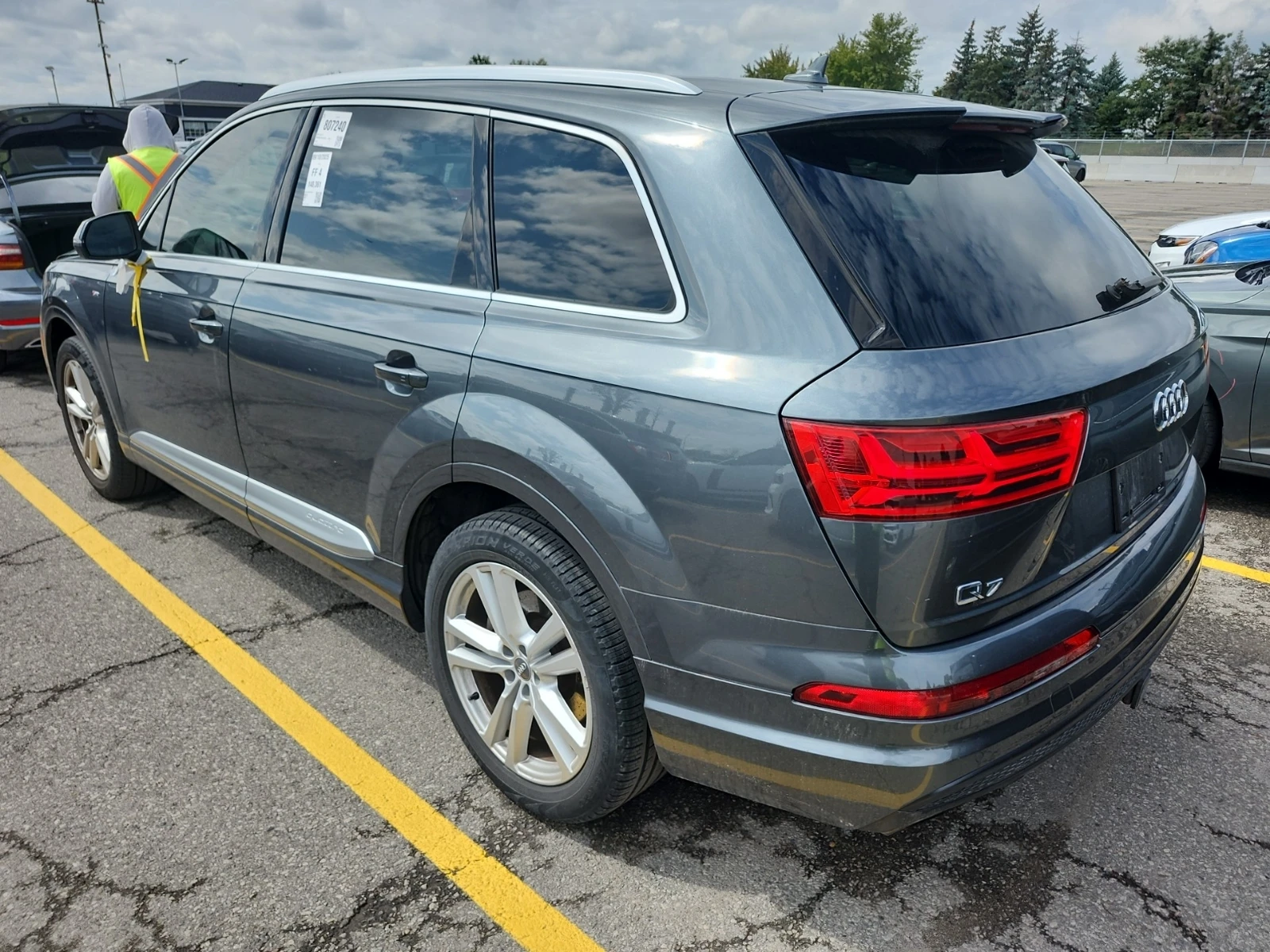 Audi Q7 TECHNIK * CARFAX * АвтоКредит * Цена до България*  - изображение 4