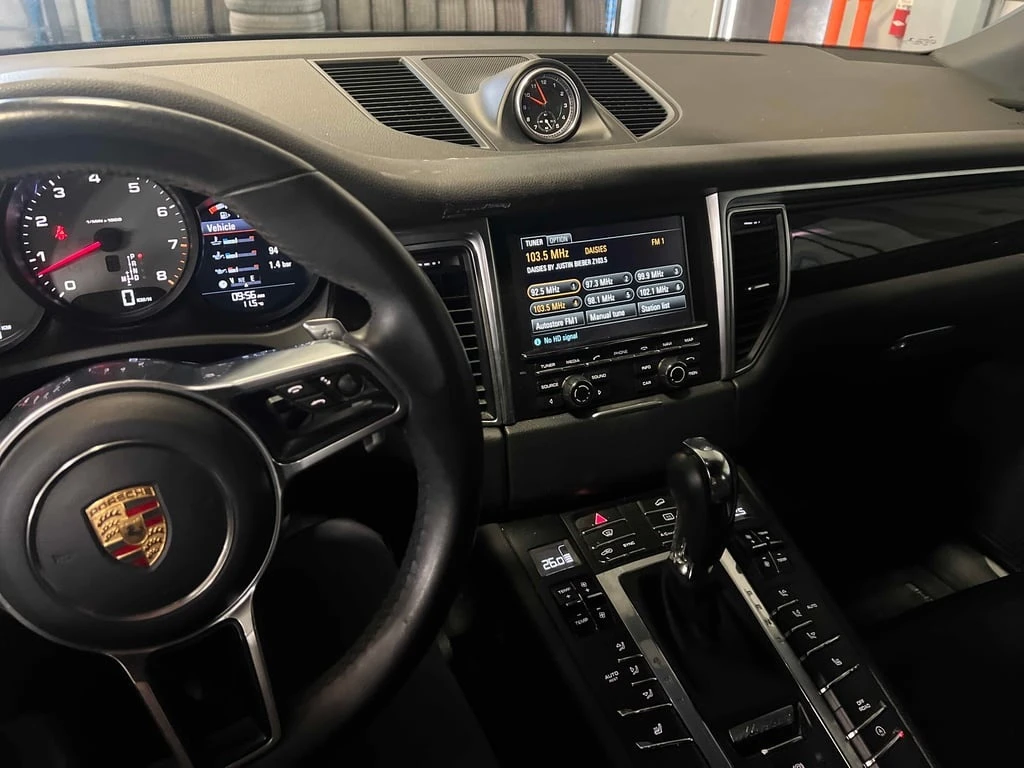 Porsche Macan * S * CARFAX * БЕЗ ПЪРВОНАЧАЛНА ВНОСКА - изображение 9
