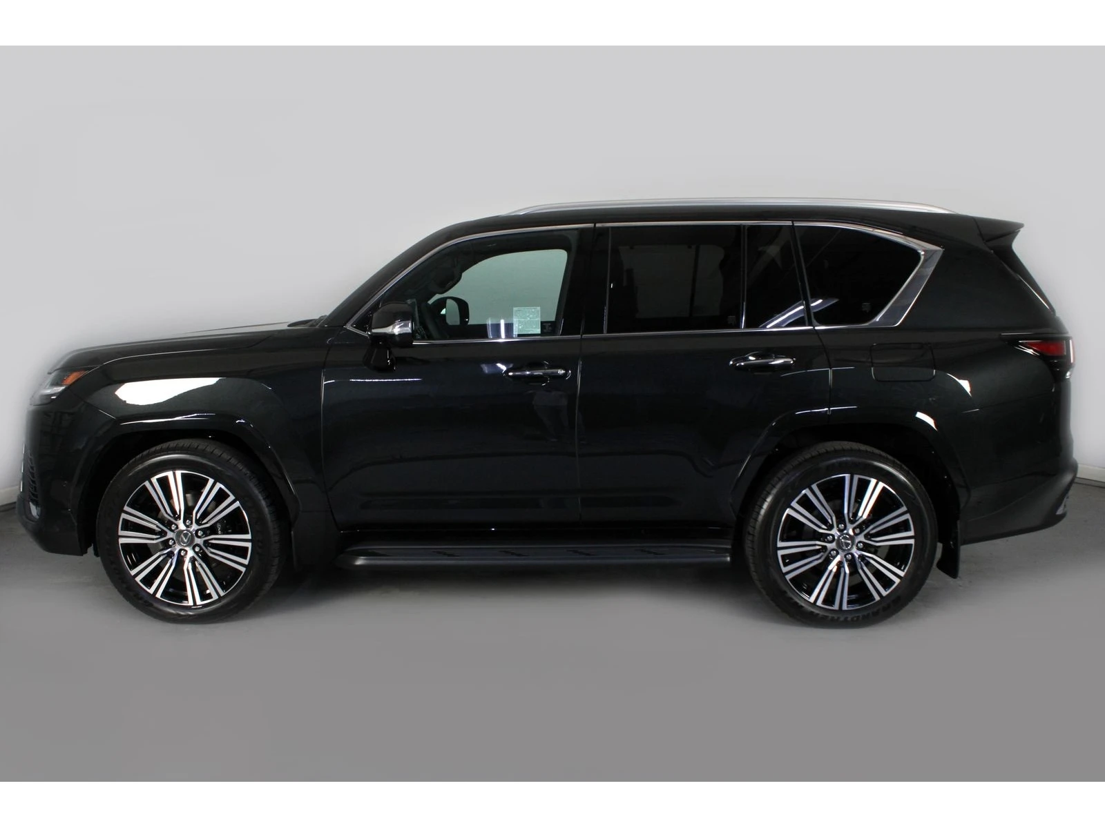 Lexus LX 700h Luxury, Монитори, Soft Close, Месечна вноска от 27 - изображение 3