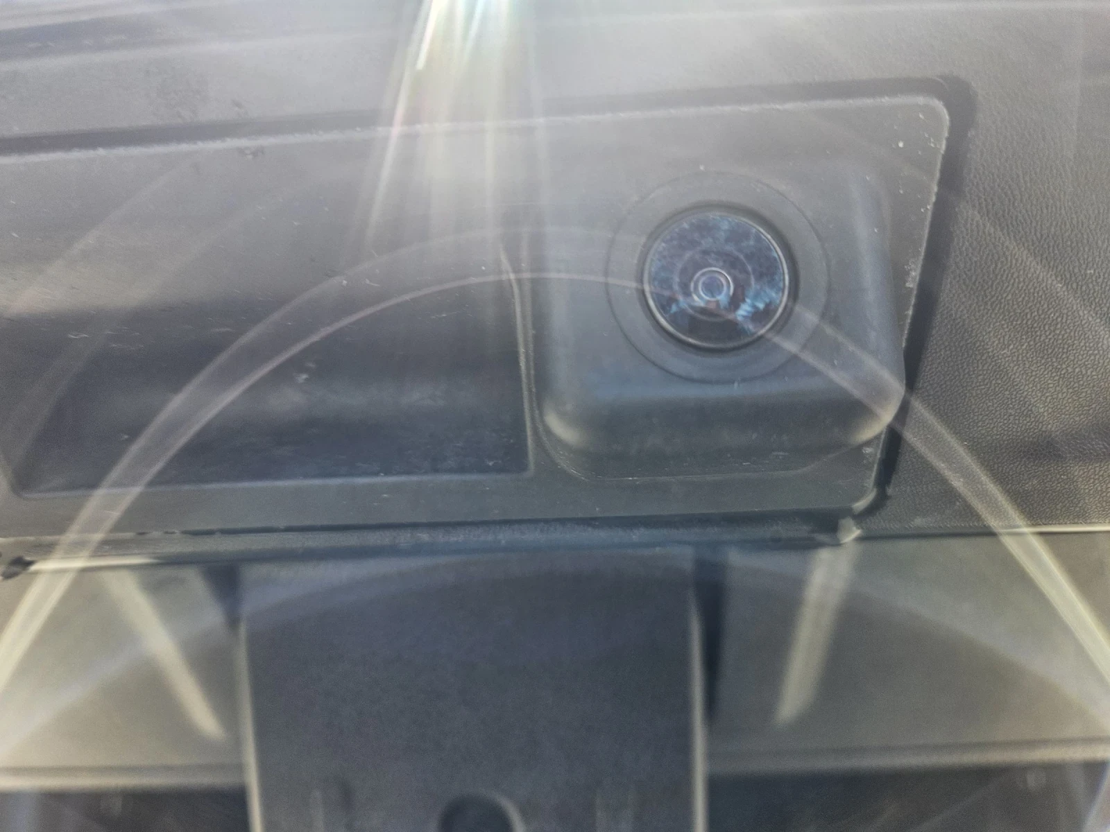 VW Tiguan 2.0 tdi 177 k.c ����� | Mobile.bg � ����������� 14