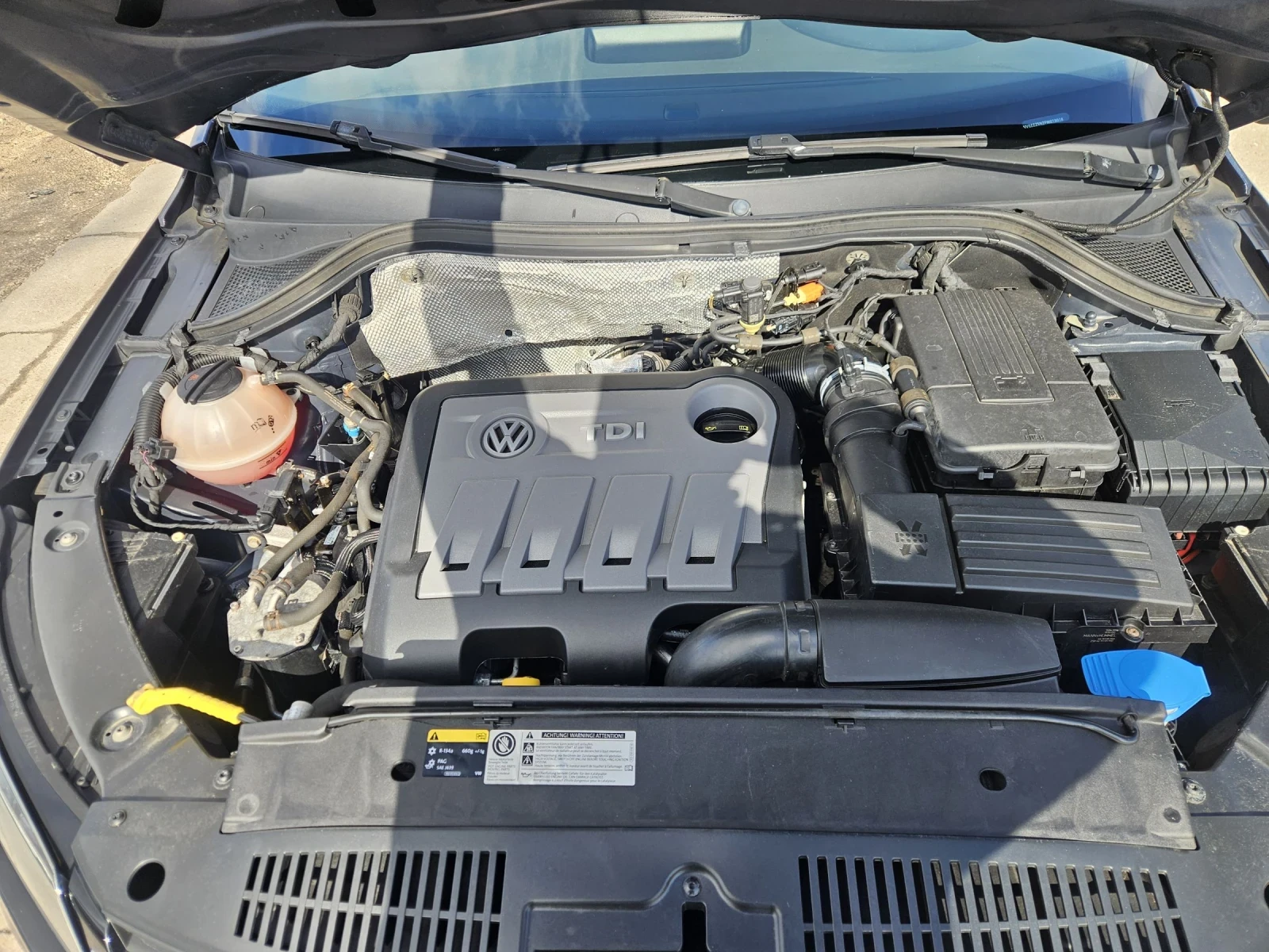 VW Tiguan 2.0 tdi 177 k.c ����� | Mobile.bg � ����������� 15