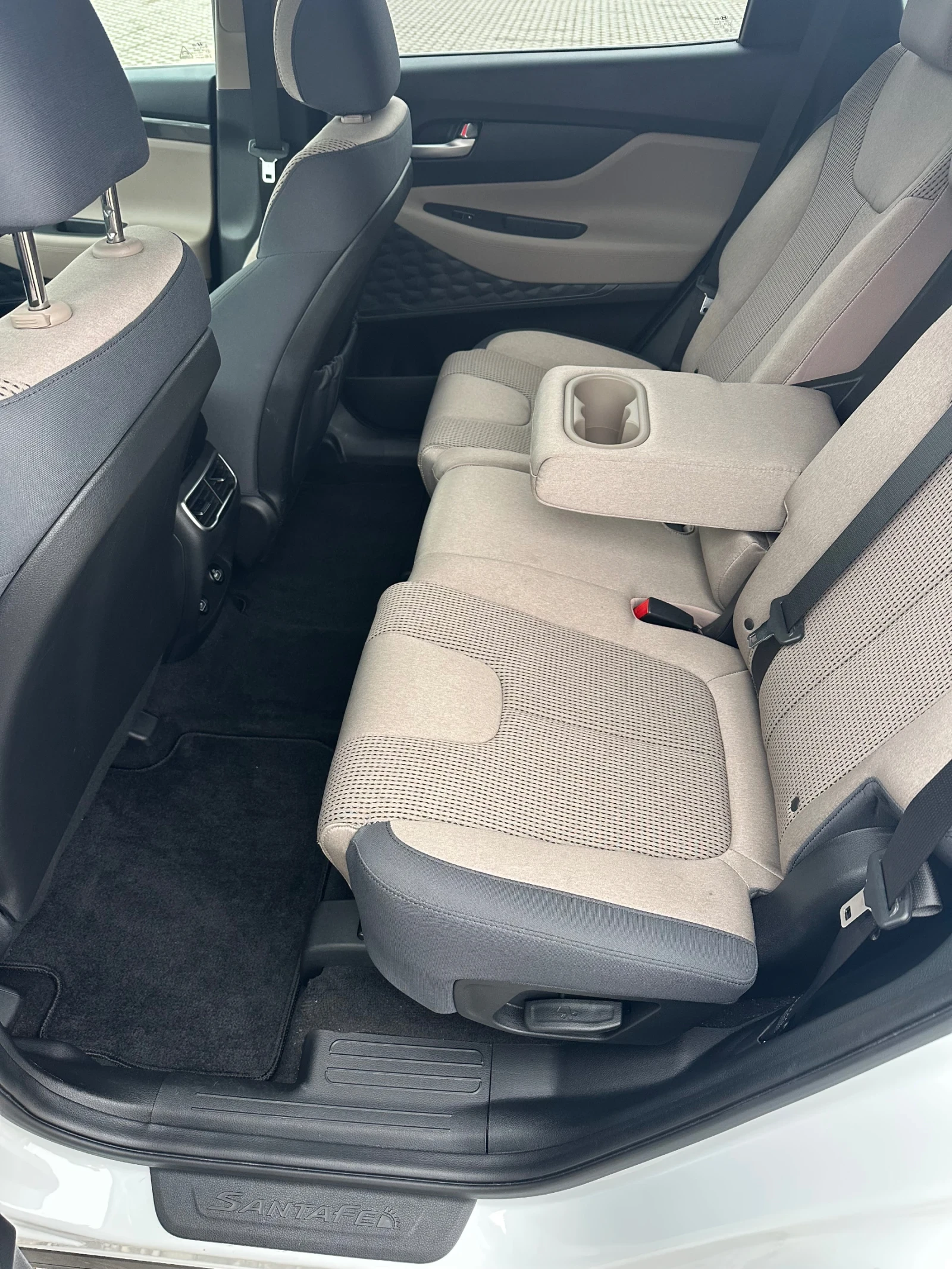 Hyundai Santa fe 2022 yaer 84 000 km нов внос, снимка 8 - Автомобили и джипове - 54030701