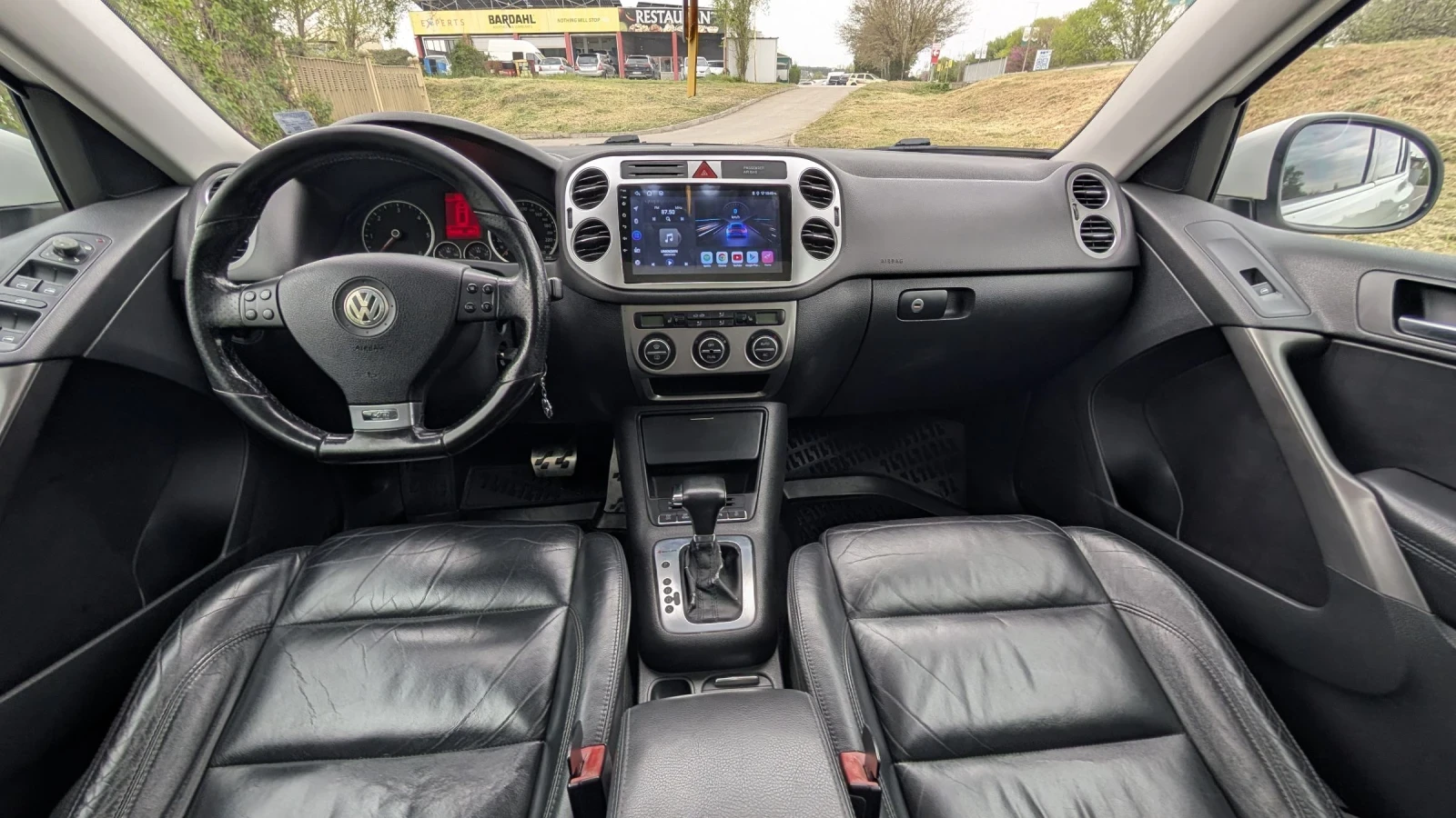 VW Tiguan R-line, снимка 7 - Автомобили и джипове - 54891523