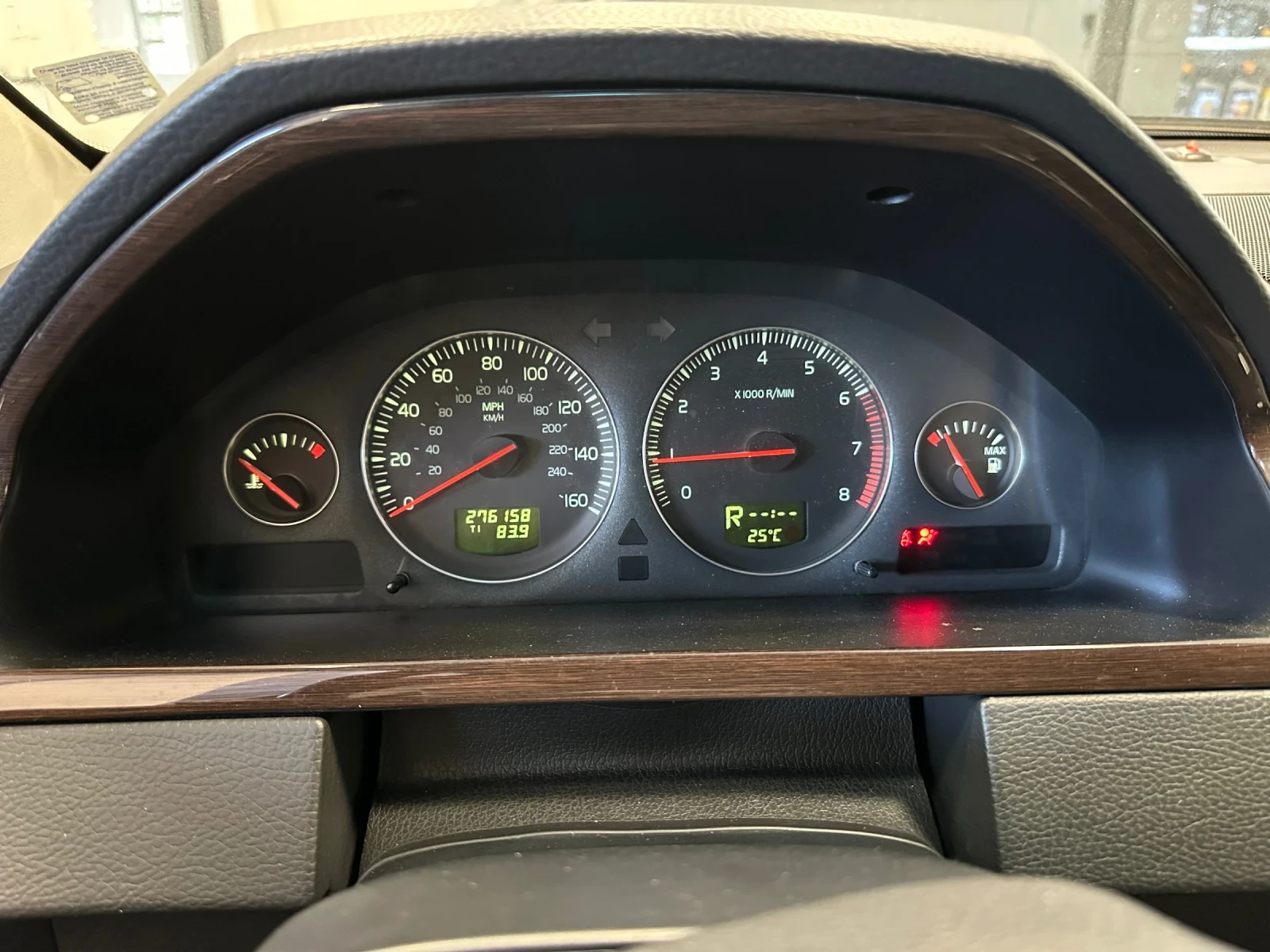 Volvo Xc90 4.4 V8, снимка 6 - Автомобили и джипове - 54684939