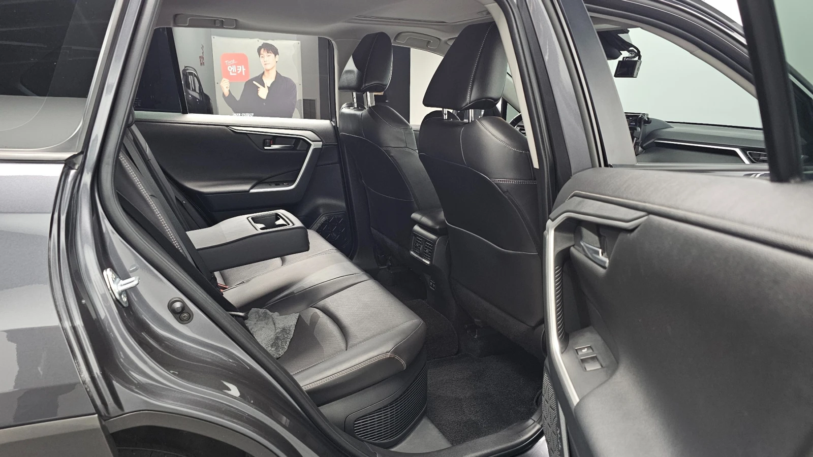 Toyota Rav4 2.5 Hybrid 4WD | DISTRONIC | MEMORY | , снимка 14 - Автомобили и джипове - 55079255