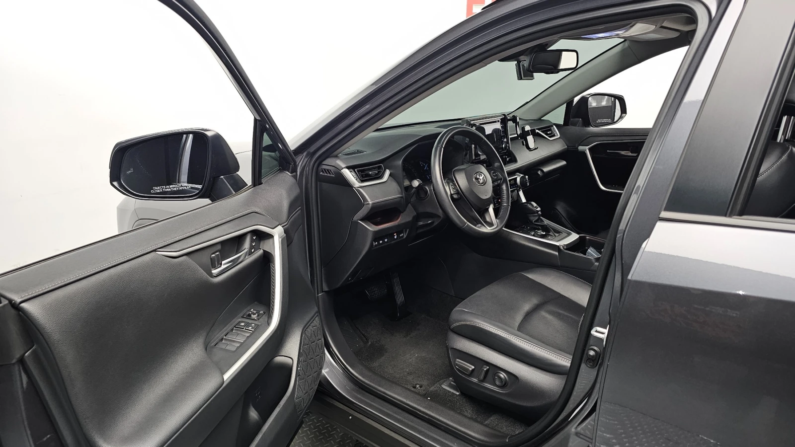 Toyota Rav4 2.5 Hybrid 4WD | DISTRONIC | MEMORY | , снимка 13 - Автомобили и джипове - 55079255