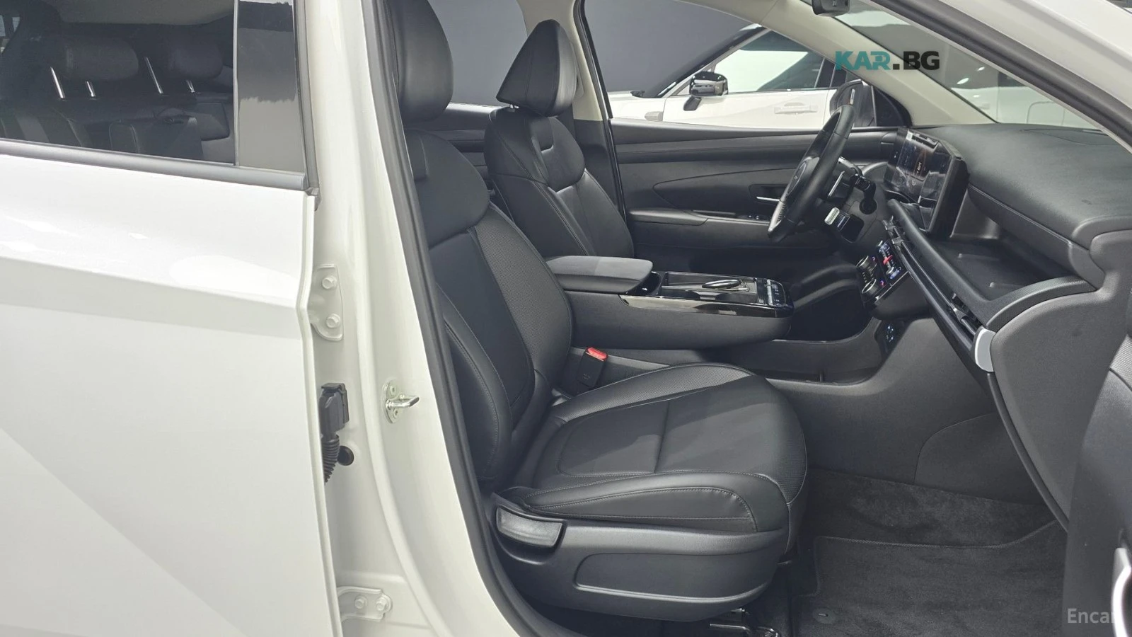 Hyundai Tucson ПОДГРЕВ* ОБДУХВАНЕ* КАМЕРА* KEYLESS* , снимка 9 - Автомобили и джипове - 55312003