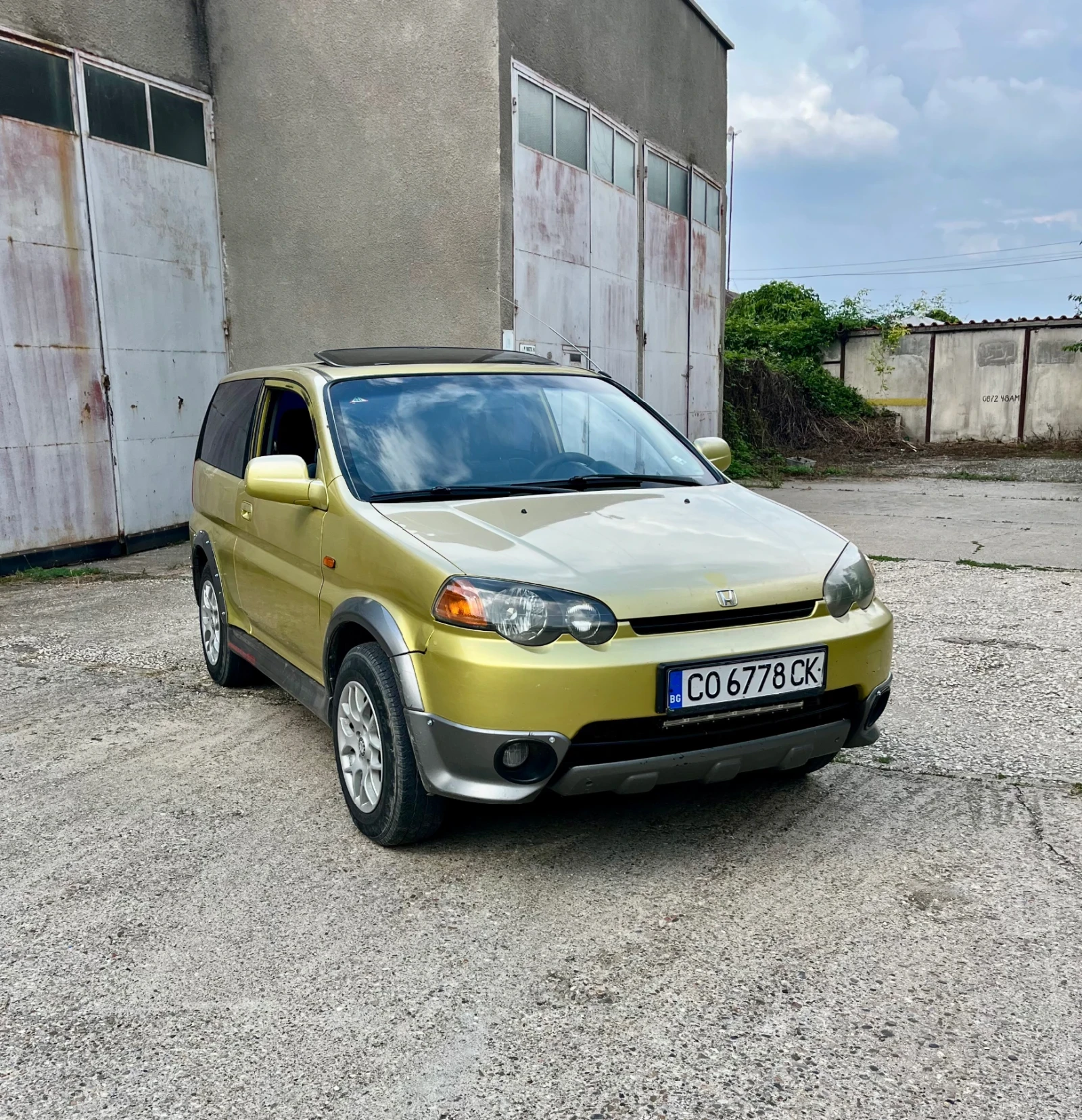 Honda Hr-v Газ/Бензин 1.6i 4x4, снимка 3 - Автомобили и джипове - 55394073