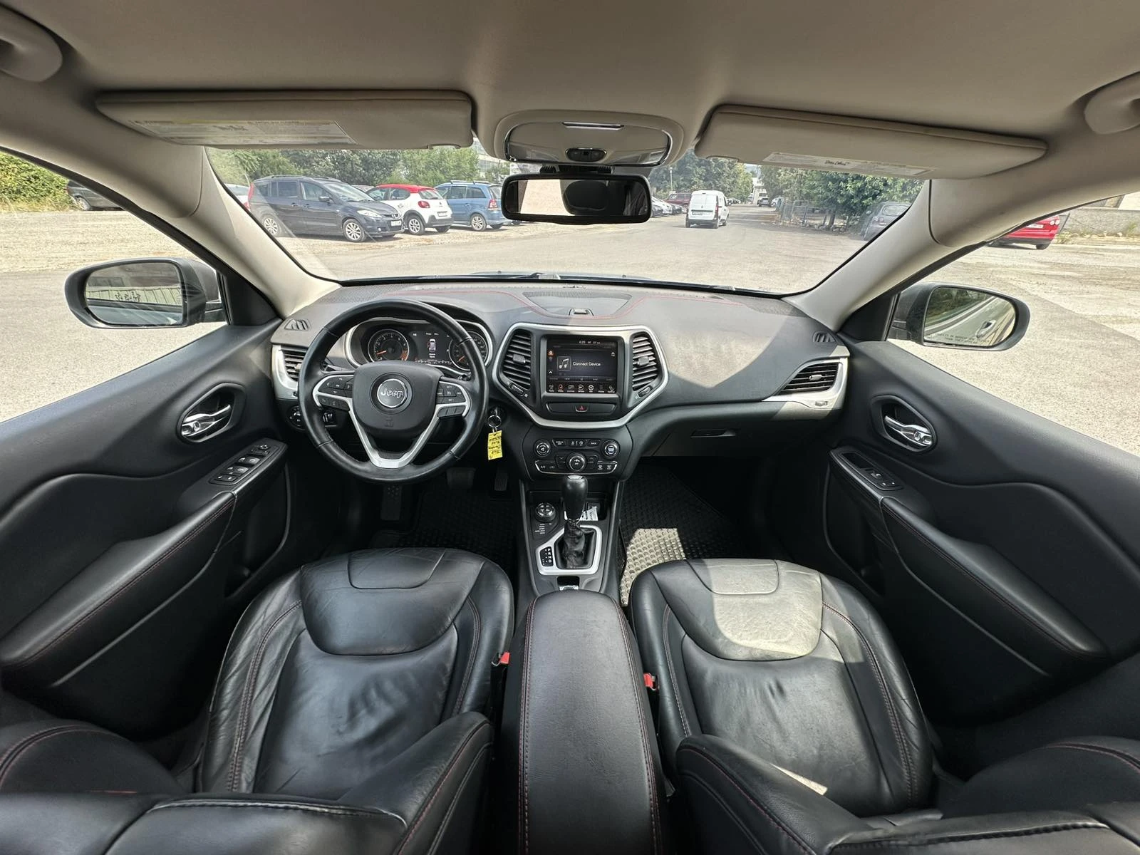 Jeep Cherokee 3.2 V6 Trailhawk 4X4, снимка 9 - Автомобили и джипове - 55691523