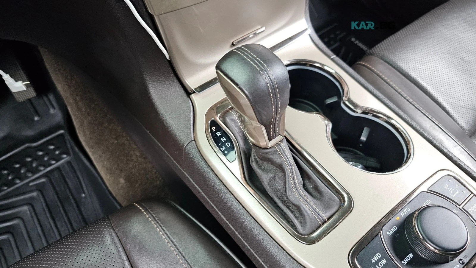Jeep Grand cherokee SUMMIT* 4X4* 8ZF* DISTRONIC* HARMAN* PANO* �����*  | Mobile.bg � ����������� 11