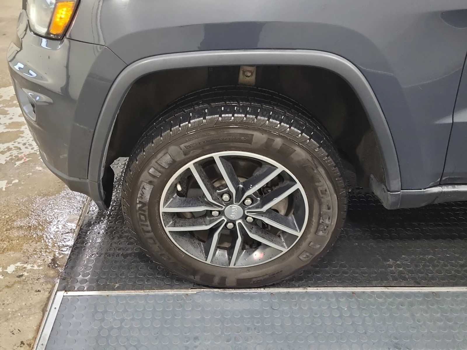 Jeep Grand cherokee TRAILHAWK/CARFAX /ФИНАНСИРАНЕ/, снимка 6 - Автомобили и джипове - 56076327