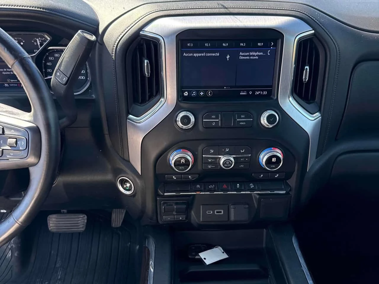 Gmc Sierra Elevation| CARFAX| ОПЦИЯ ЗА ФИНАНСИРАНЕ, снимка 9 - Автомобили и джипове - 56257709