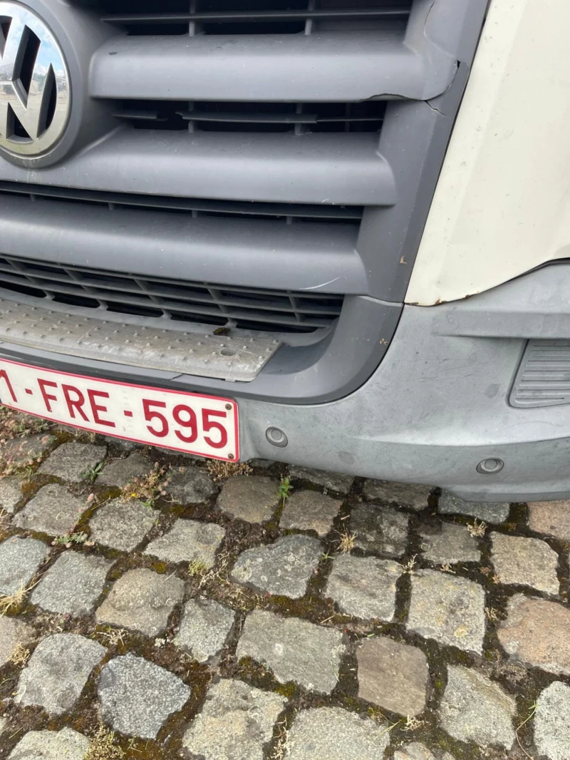 VW Crafter 2.5 TDI 136HP МАКСИ, снимка 3 - Бусове и автобуси - 52310670