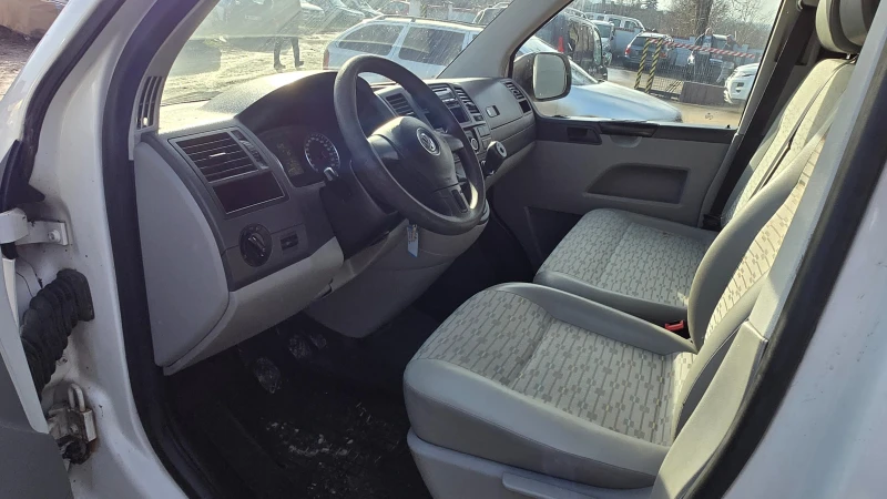 VW T5 Макси база Клима, снимка 6 - Бусове и автобуси - 53476444