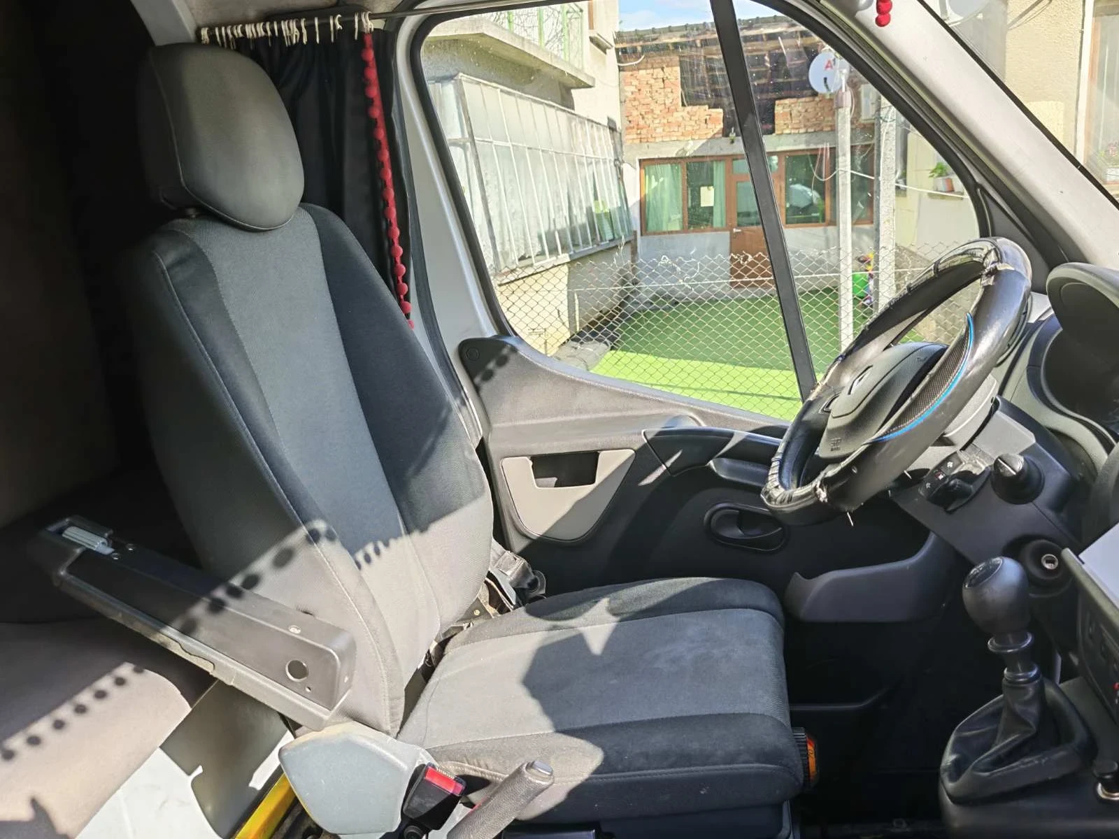 Renault Master, снимка 9 - Бусове и автобуси - 54511678
