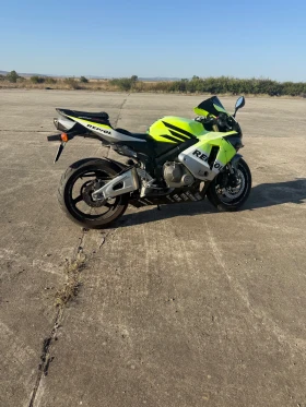 Обява за продажба на Honda Cbr ~7 500 лв. - изображение 2