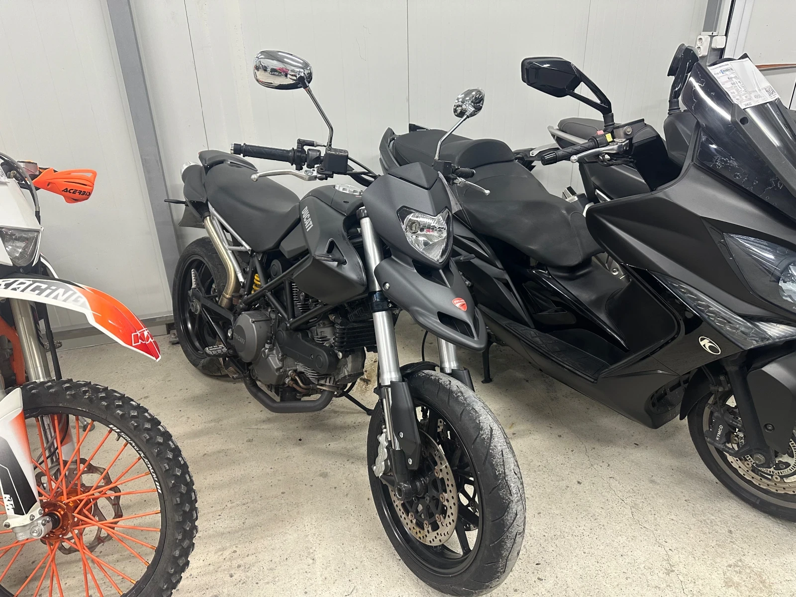 Ducati Hypermotard  800i