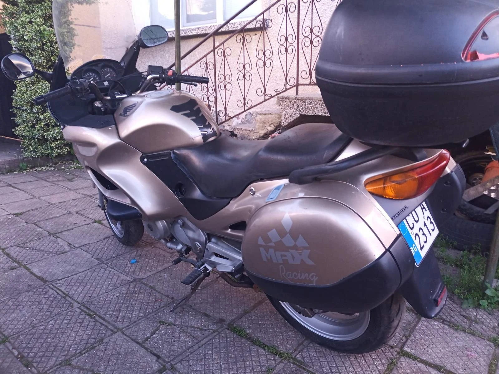 Honda Deauville 650 - изображение 4