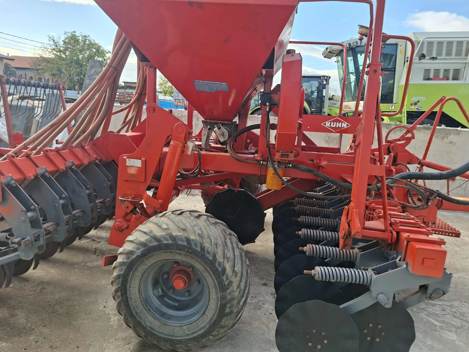 Сеялка KUHN sd3000 - изображение 3