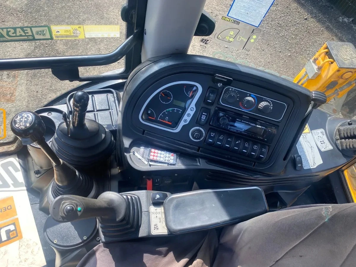 Багер JCB 3CX Contractor, снимка 13 - Индустриална техника - 54738442