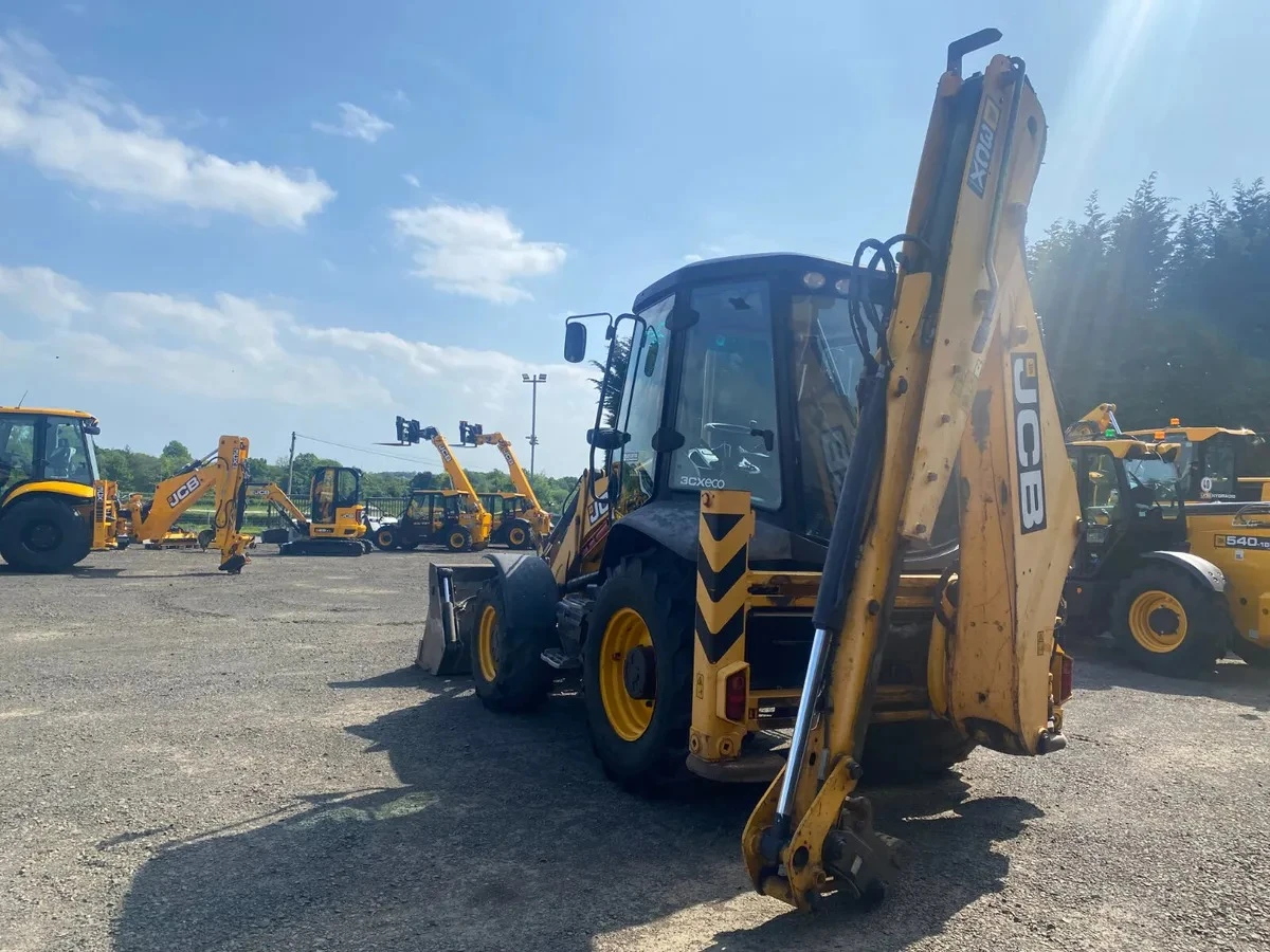 Багер JCB 3CX Contractor, снимка 2 - Индустриална техника - 54738442