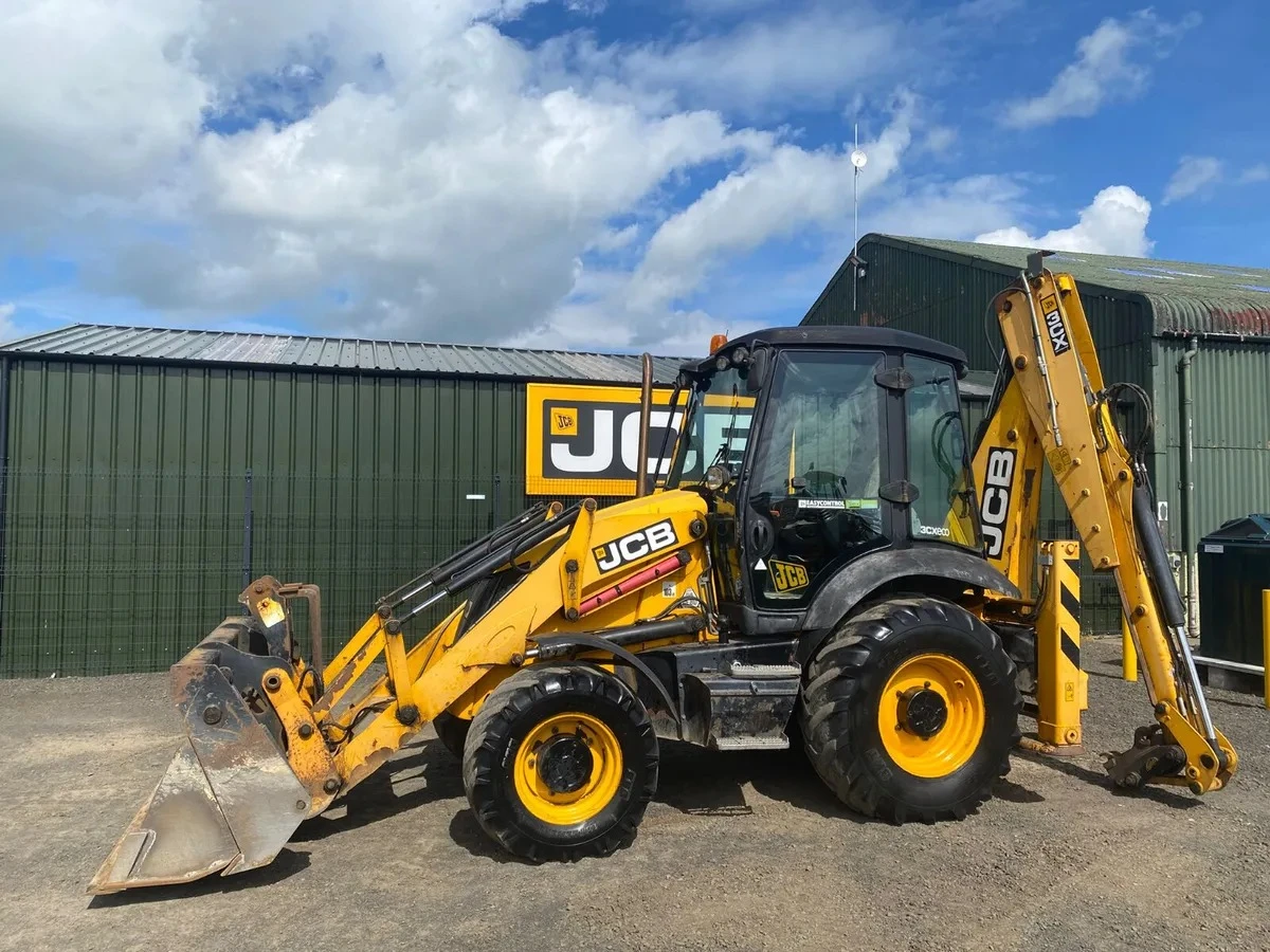 Багер JCB 3CX Contractor, снимка 17 - Индустриална техника - 54738442