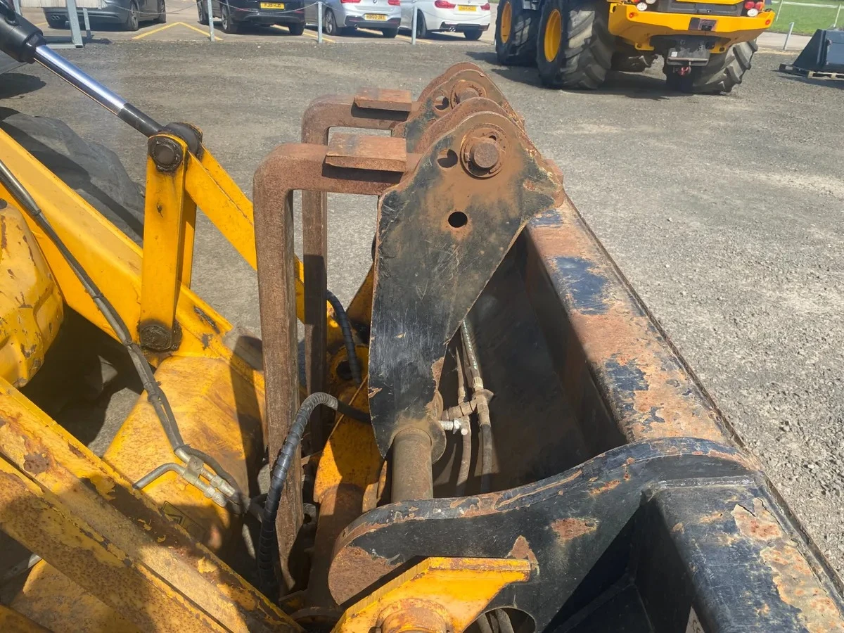 Багер JCB 3CX Contractor, снимка 7 - Индустриална техника - 54738442