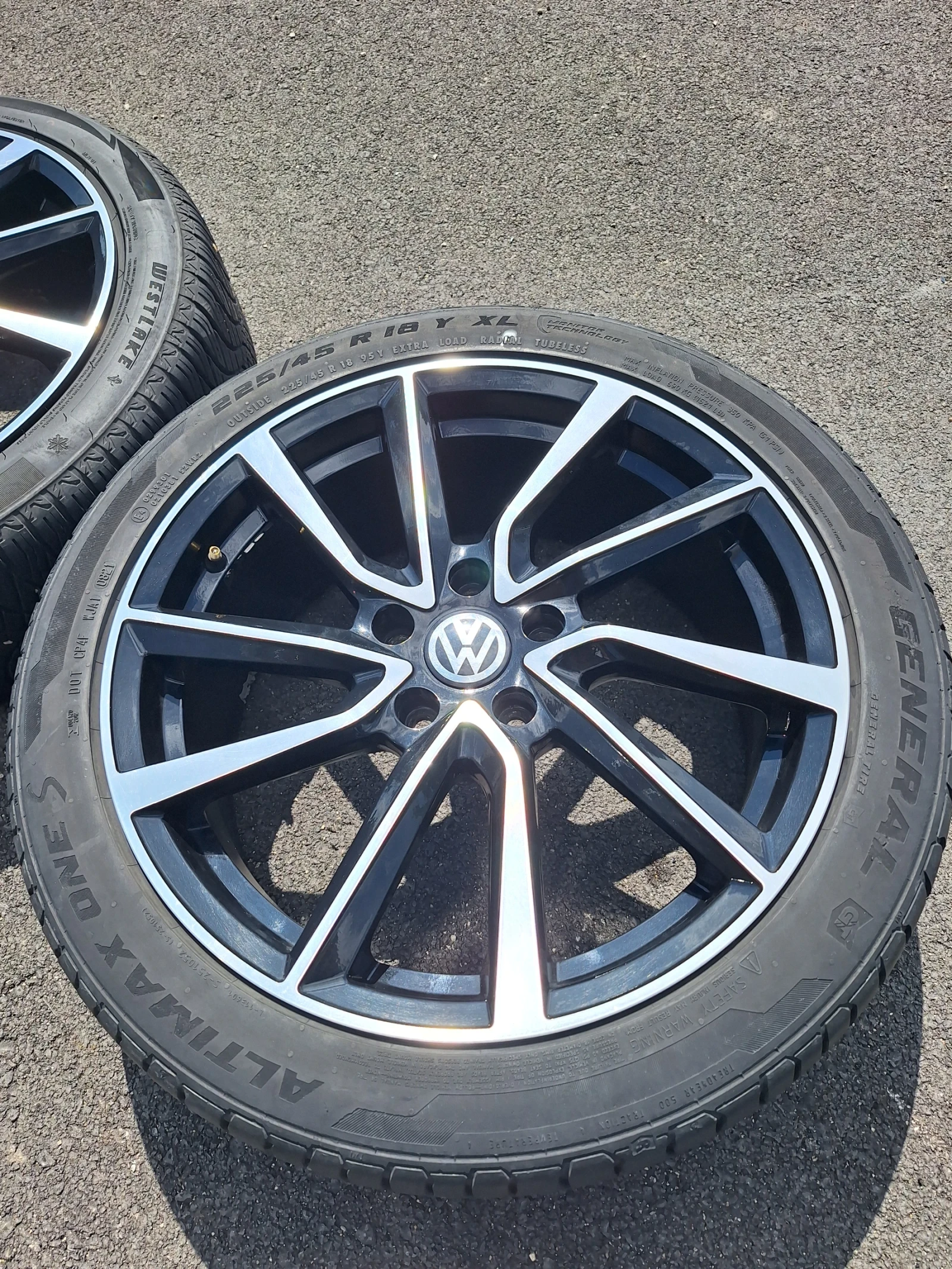 ���� � ������ 225/45R18 | Mobile.bg � ����������� 3