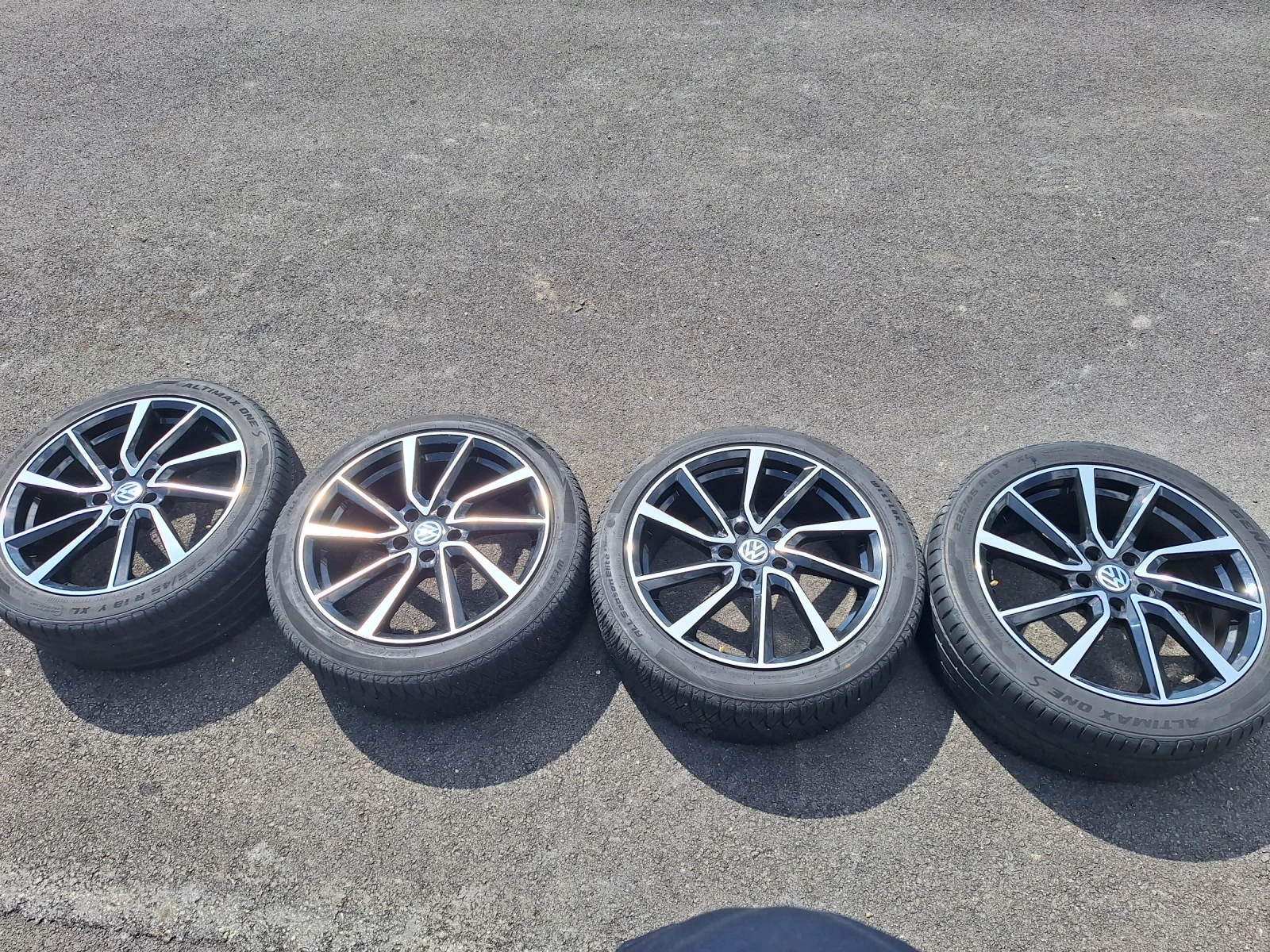 ���� � ������ 225/45R18 | Mobile.bg � ����������� 2