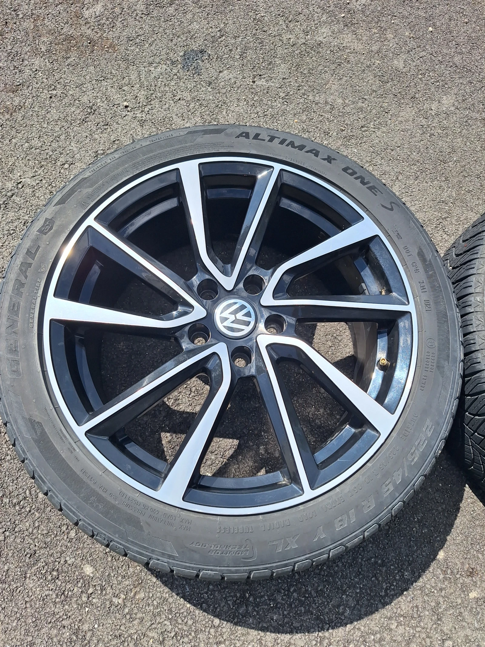 ���� � ������ 225/45R18 | Mobile.bg � ����������� 6