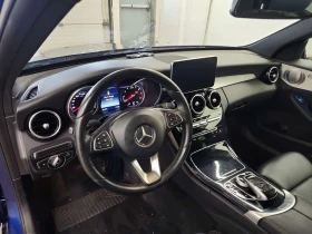 Mercedes-Benz C 300 АМГ Пакет/CARFAX/Панорама/Подгрев/Памет/2 Ключа, снимка 9