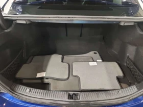 Mercedes-Benz C 300 АМГ Пакет/CARFAX/Панорама/Подгрев/Памет/2 Ключа, снимка 13