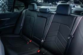 BMW 540 d xDrive* M-Sport* Pano* H/K* Лизинг, снимка 17