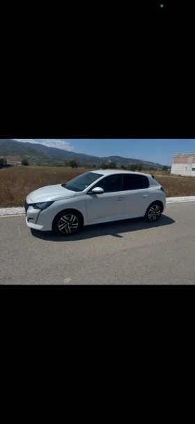 Peugeot 208 1.2Turbo, снимка 5