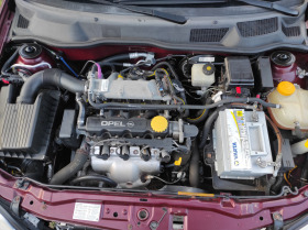 Opel Astra 1.6/Стария мотор/Климатик , снимка 15 - Автомобили и джипове - 40718598