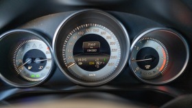 Mercedes-Benz E 220 9G-TRONIC камера, LED, топ състояние, лизинг, снимка 10 - Автомобили и джипове - 41968926