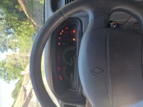 Обява за продажба на Renault Laguna 1 ~2 200 лв. - изображение 8
