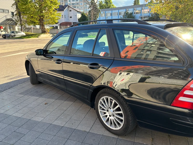 Mercedes-Benz C 220 CDI, снимка 5 - Автомобили и джипове - 47389823