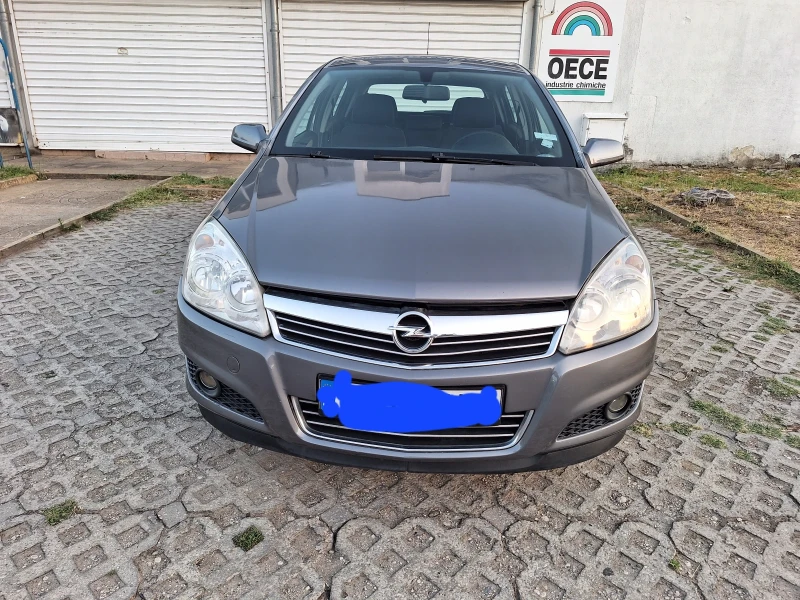 Opel Astra 1.7, снимка 1 - Автомобили и джипове - 47504576