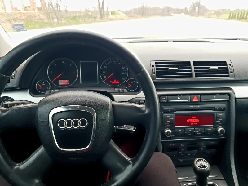 Audi A4, снимка 8 - Автомобили и джипове - 48819815