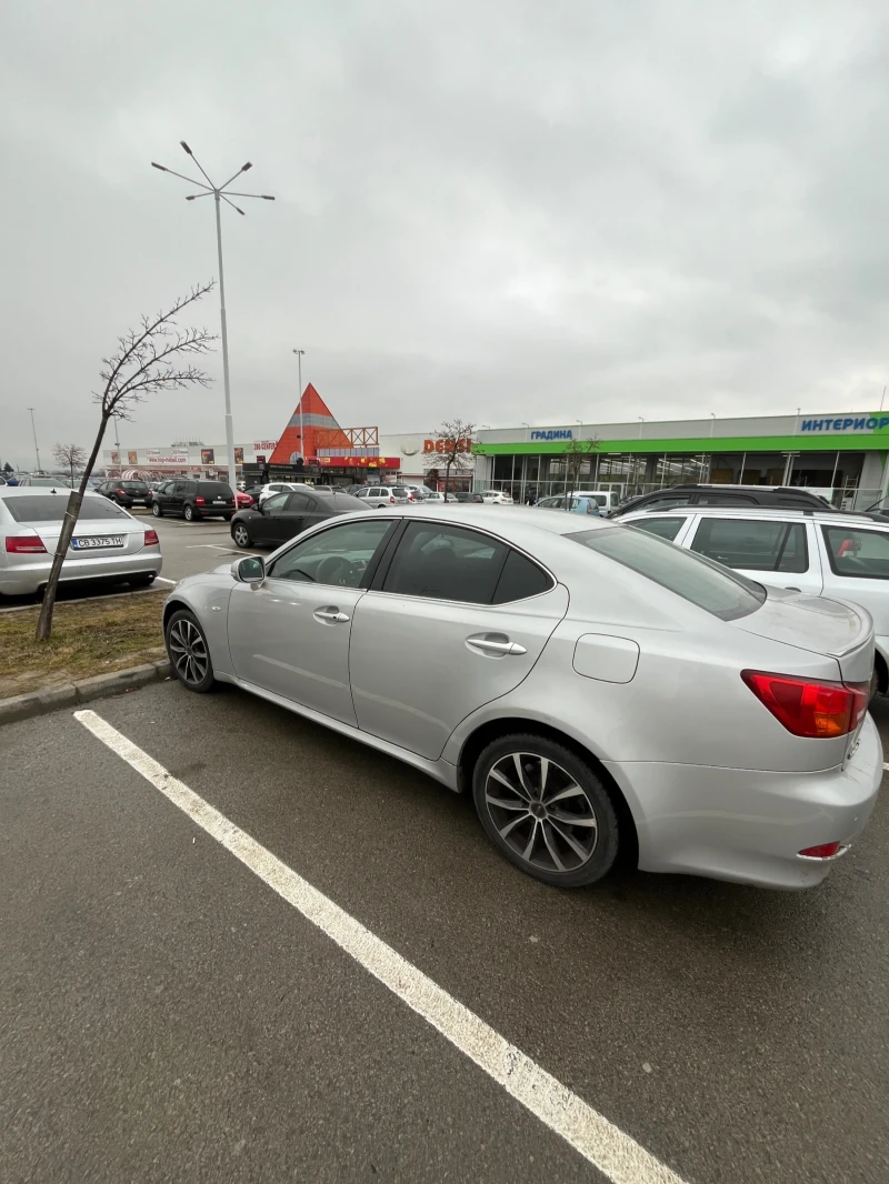 Lexus IS 220d, снимка 3 - Автомобили и джипове - 49413824