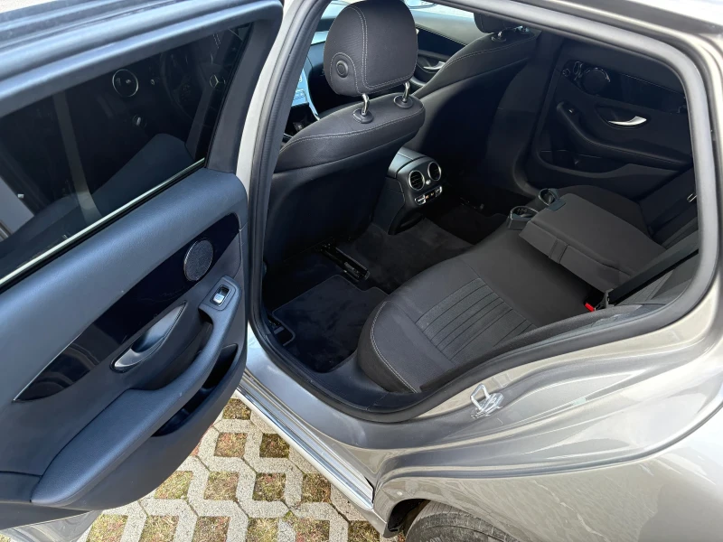 Mercedes-Benz C 200, снимка 13 - Автомобили и джипове - 52050996