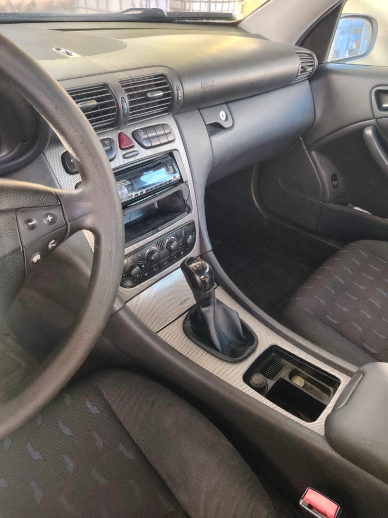 Mercedes-Benz C 180 1.8 бензин -газ, снимка 7 - Автомобили и джипове - 52282546