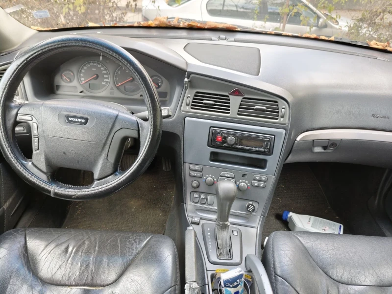 Volvo Xc70 2.4t AWD, снимка 2 - Автомобили и джипове - 52291018