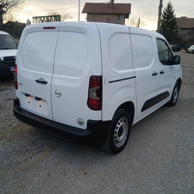 Opel Combo 1.6 DIESEL 99p.s, снимка 4 - Автомобили и джипове - 52695215