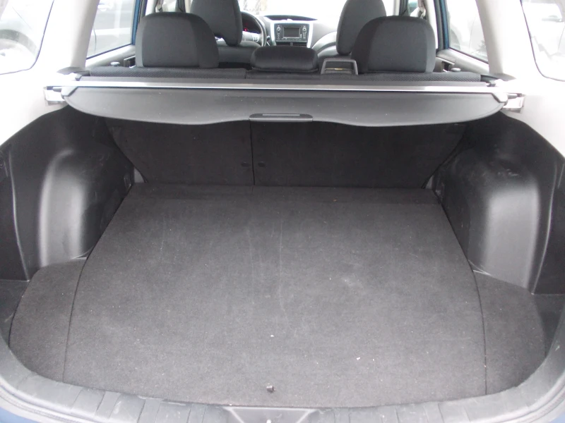 Subaru Forester 2.0-4x4-клима, снимка 6 - Автомобили и джипове - 52754377
