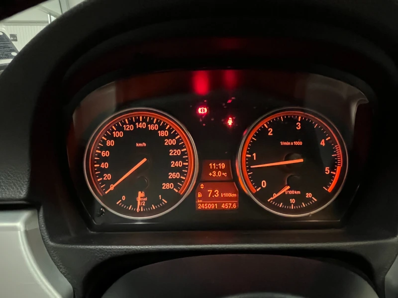 BMW 325 e92 LCI, снимка 7 - Автомобили и джипове - 52864613