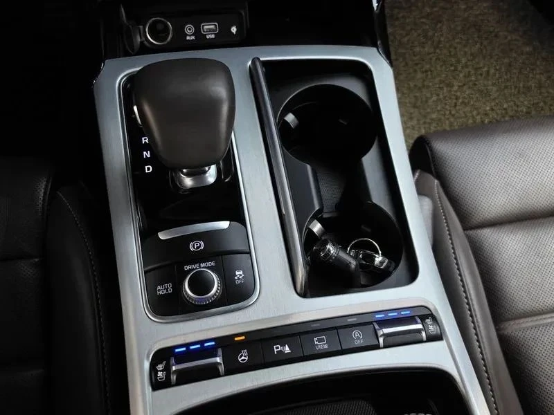 Kia Stinger, снимка 9 - Автомобили и джипове - 56690249