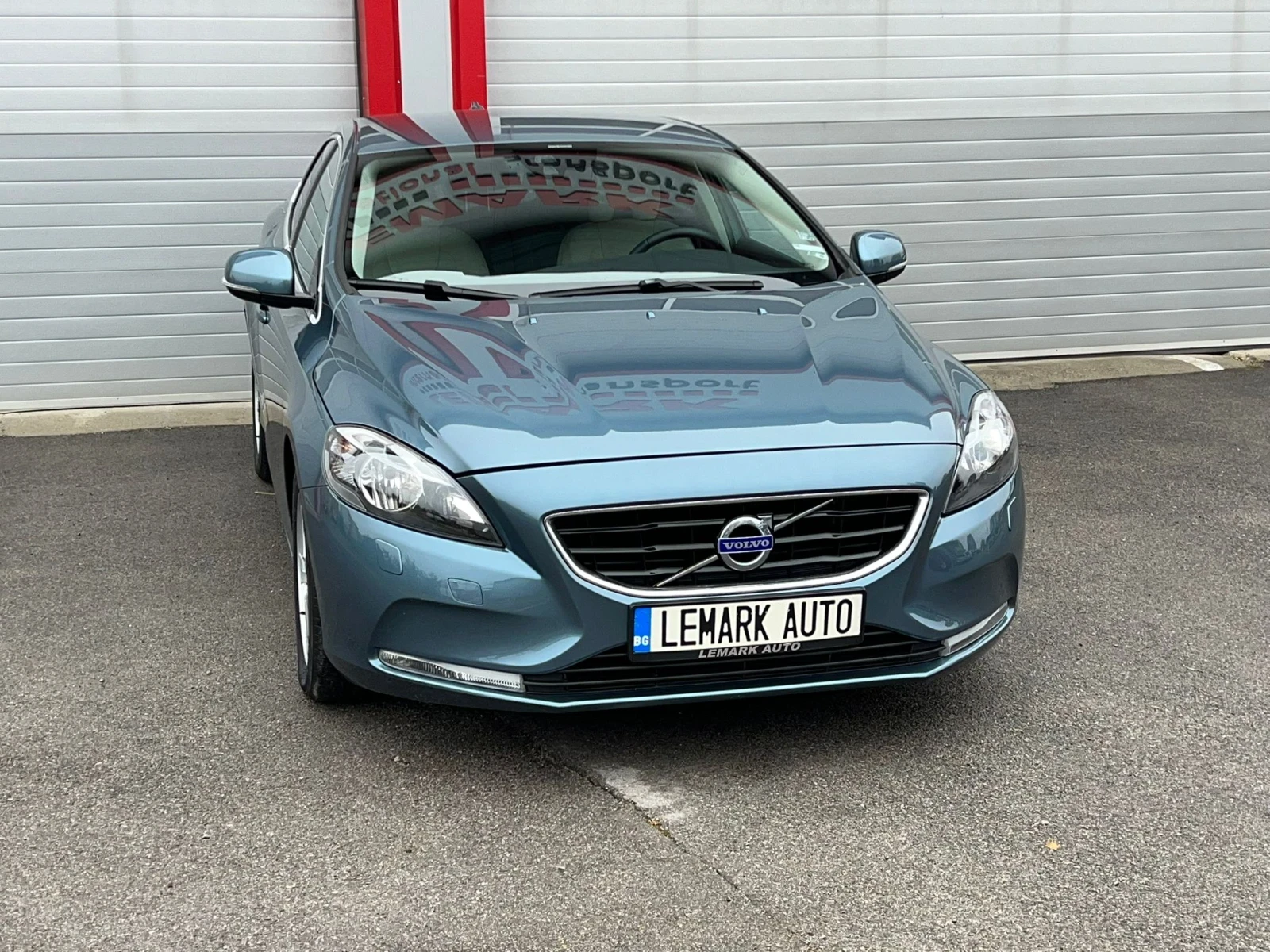 Volvo V40 1.6D KEY LESS NAVI KLIMATRONIK EVRO 5A 95000KM!! - изображение 3