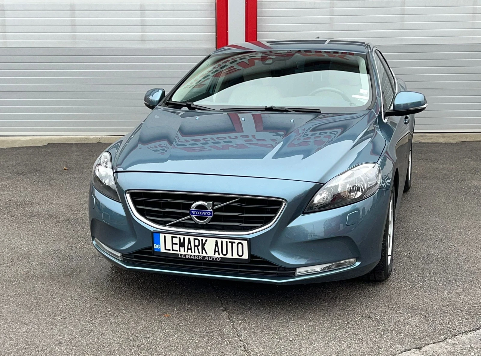 Volvo V40 1.6D KEY LESS NAVI KLIMATRONIK EVRO 5A 95000KM!! - изображение 4